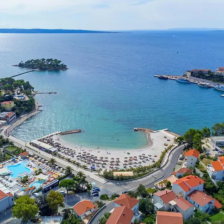 Apartment With Parking Space Banjol, Rab - 22422 Rab Town